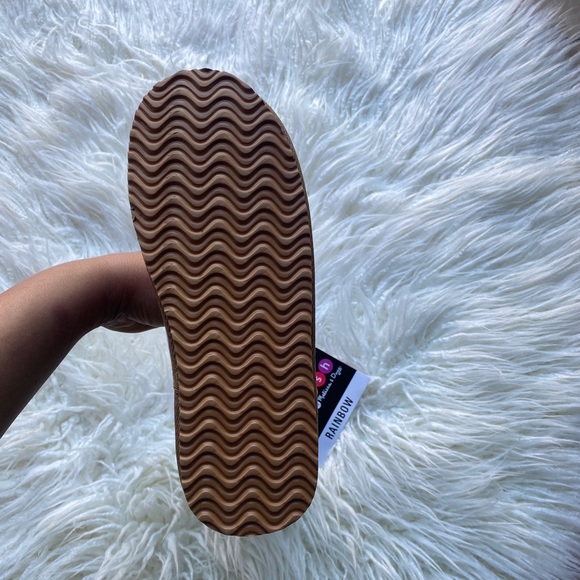 Women’s Rainbow Tie Dye Colorfull Boots Slippers Size 6 - Picture 6 of 6